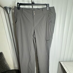 Eddie Bauer First Ascent whittaker moutaineering‎ womans pants size 16T